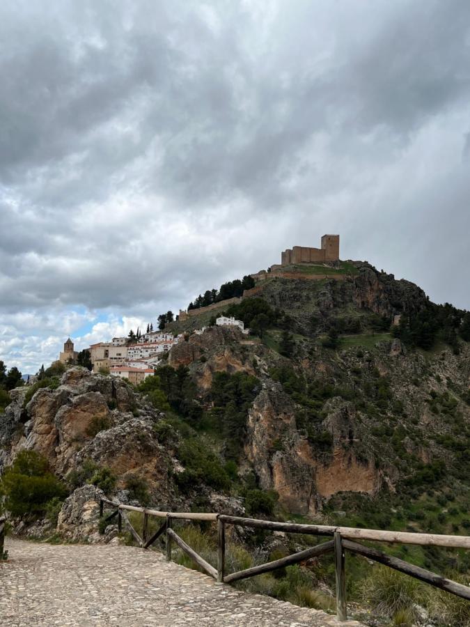 Alqueria De Segur A Apartman Segura de la Sierra Kültér fotó