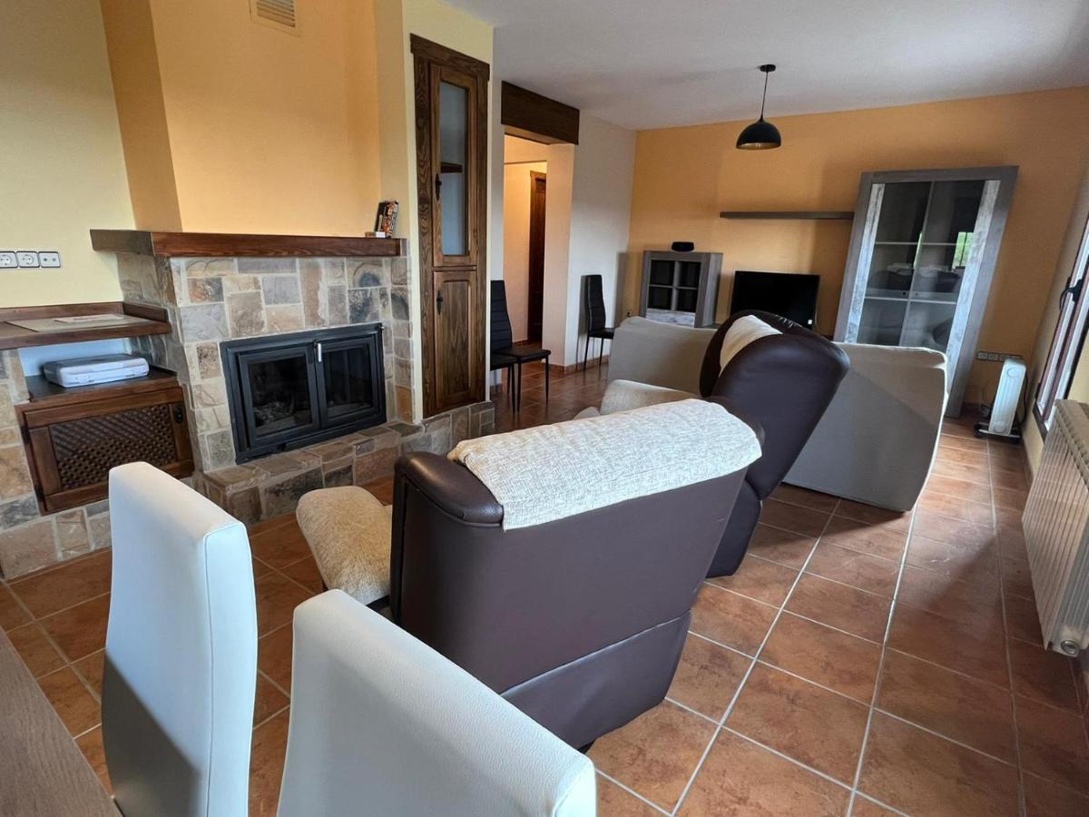 Alqueria De Segur A Apartman Segura de la Sierra Kültér fotó
